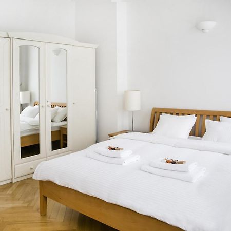 Roommate Apartments Boduena 华沙 外观 照片