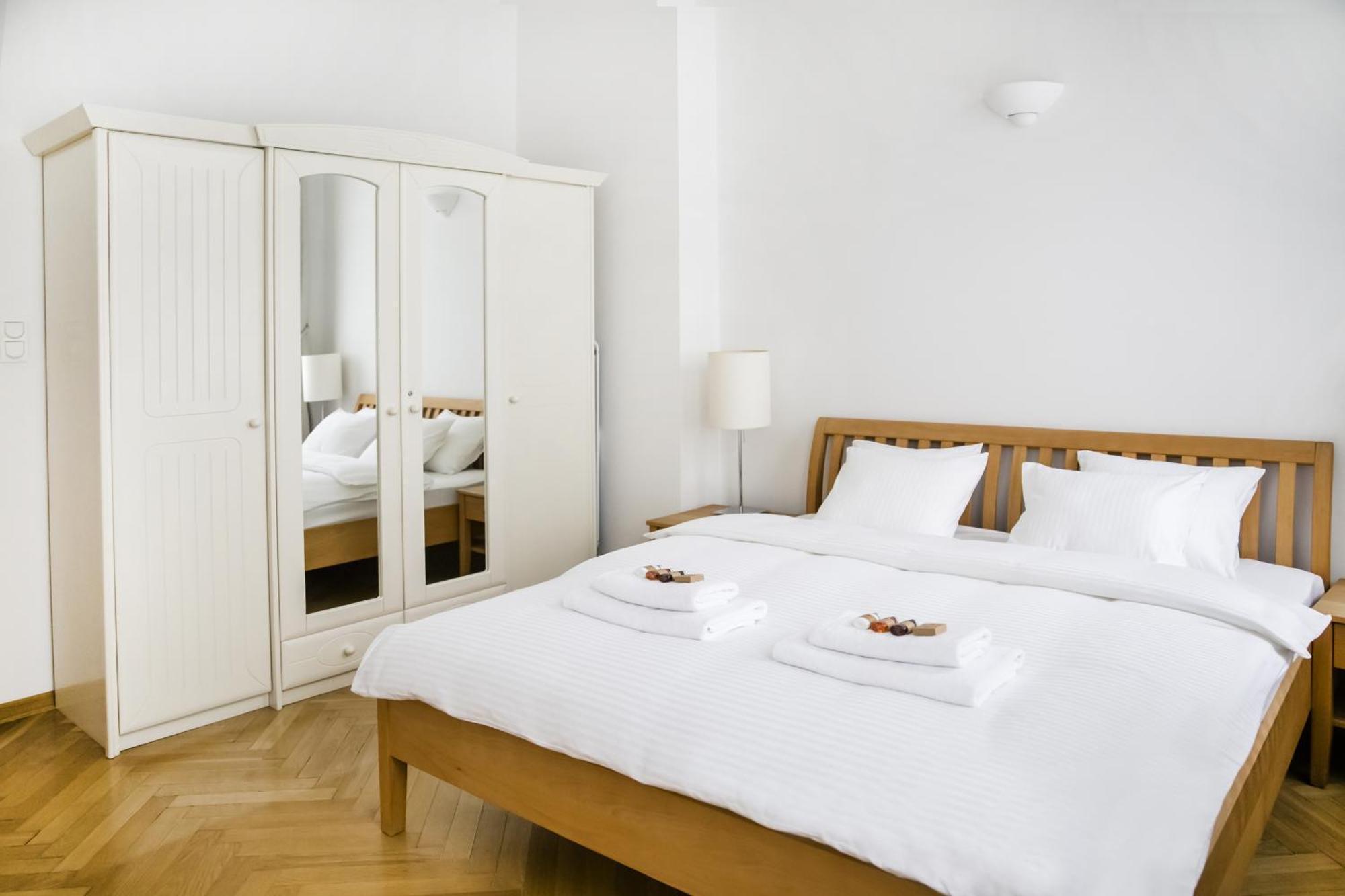 Roommate Apartments Boduena 华沙 外观 照片